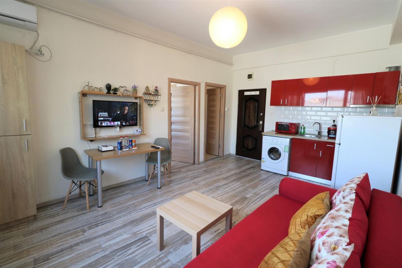 Charming Cozy Apartment - Old Town - Free Minibar ブカレスト エクステリア 写真