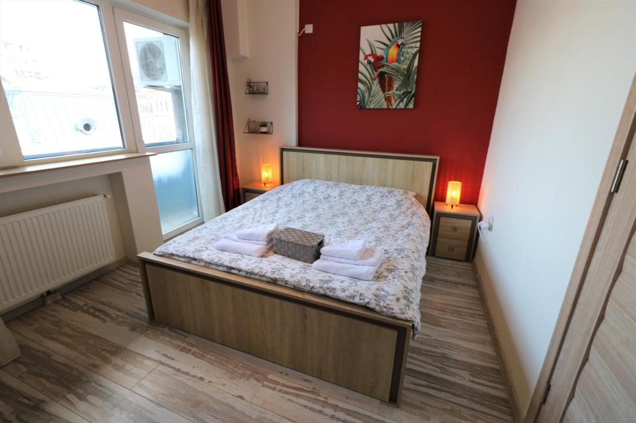 Charming Cozy Apartment - Old Town - Free Minibar ブカレスト エクステリア 写真