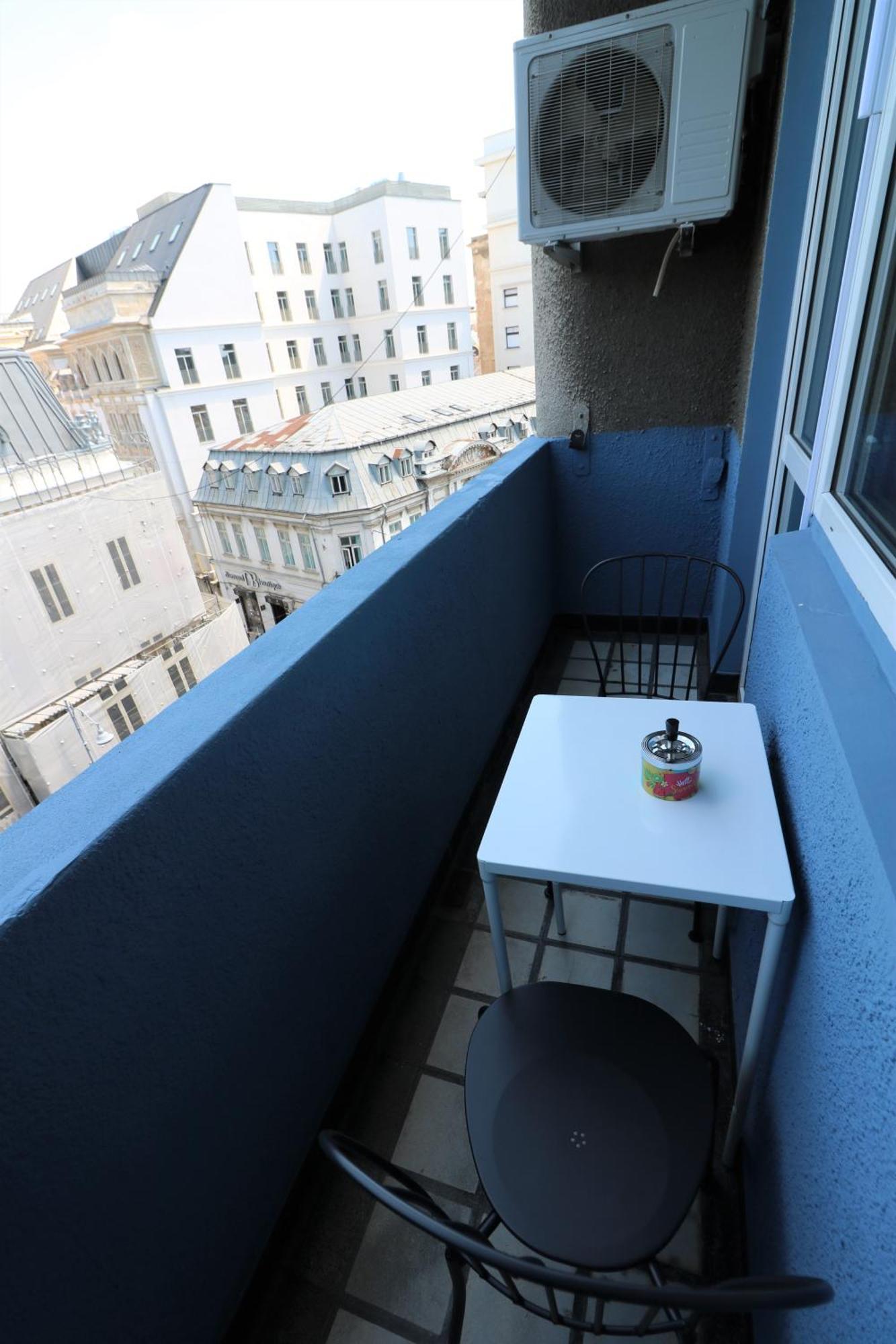 Charming Cozy Apartment - Old Town - Free Minibar ブカレスト エクステリア 写真